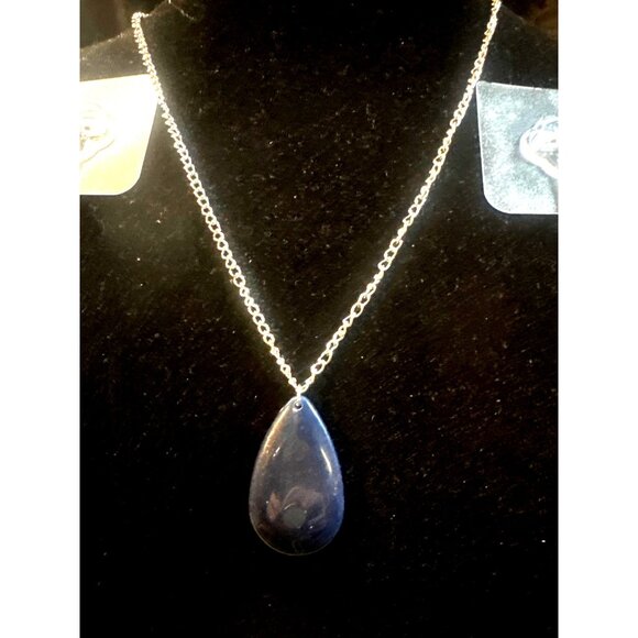 Blue Teardrop Pendant Necklace & Earrings Set - Picture 4 of 5